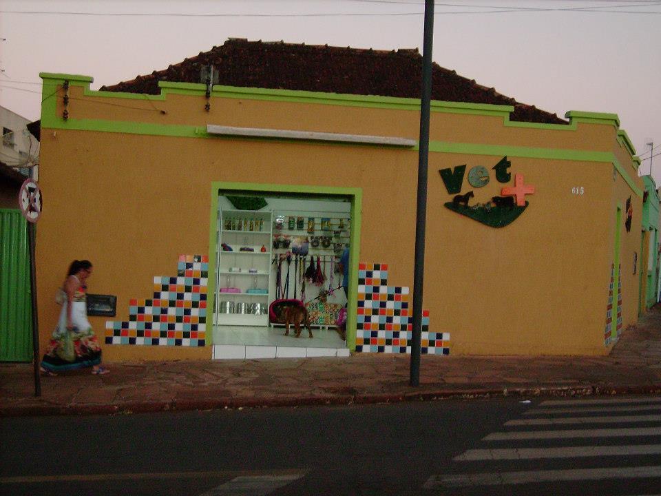 Vet + Clinica Veterinária e Produção Animal