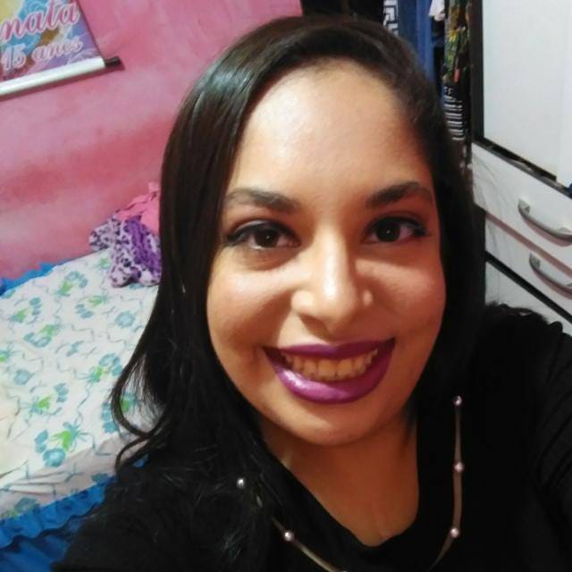 renata cordeiro milhomem moreira